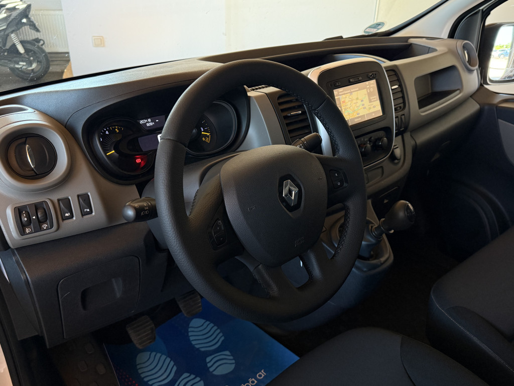RENAULT TRAFIC L2H1