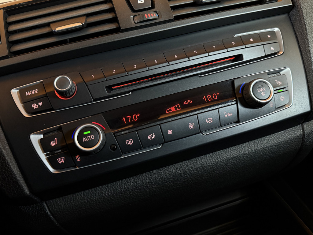 BMW 118D “SPORTLINE”