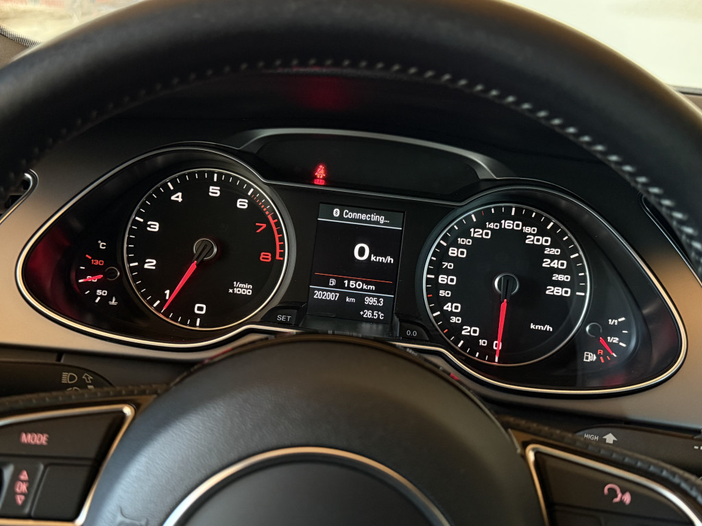 AUDI A4 S-LINE