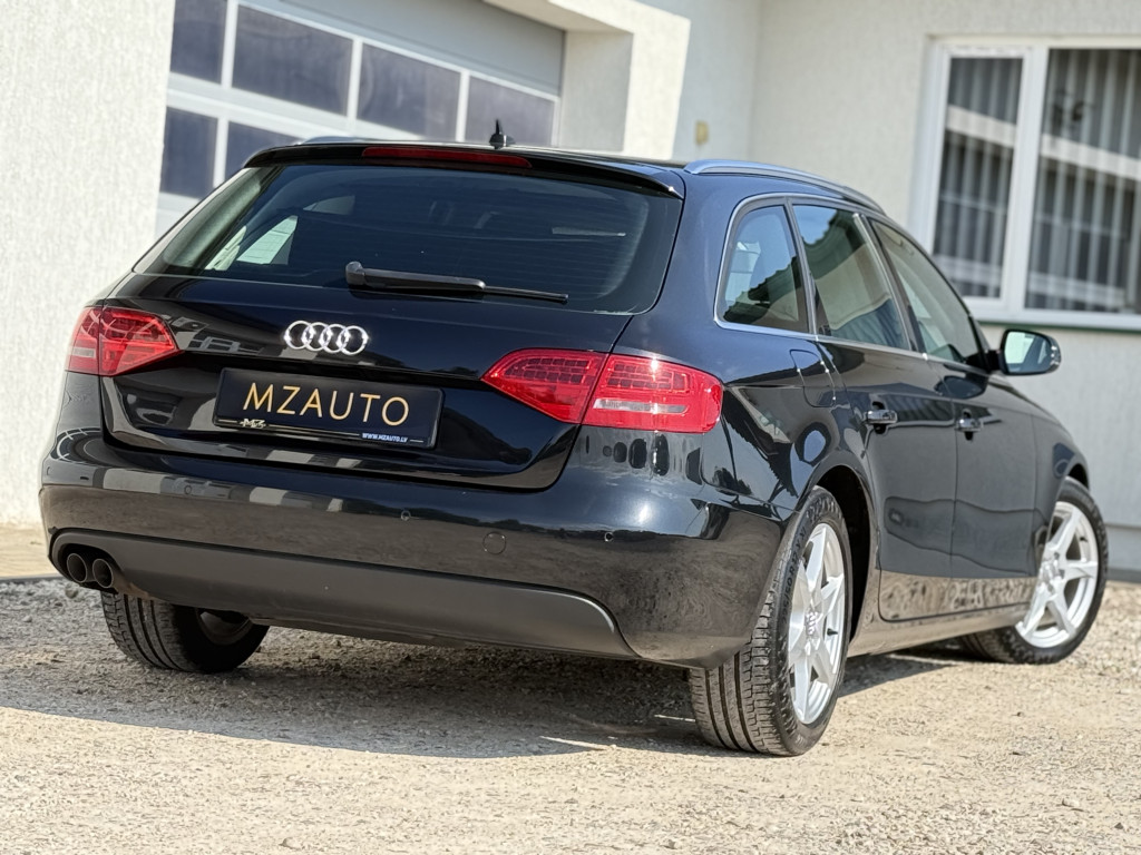 AUDI A4 “AMBIENTE”