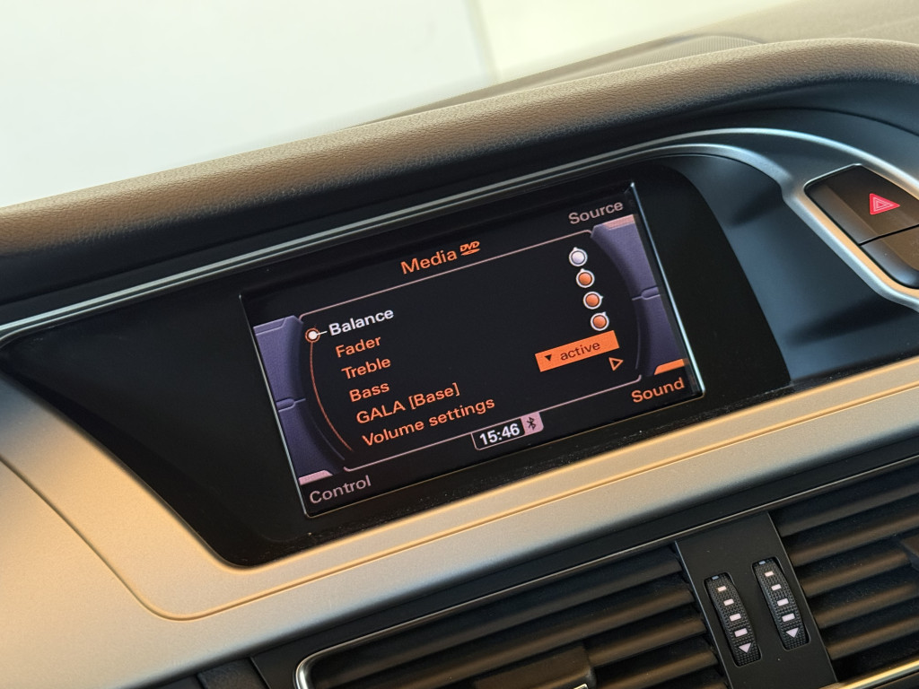AUDI A4 “AMBIENTE”
