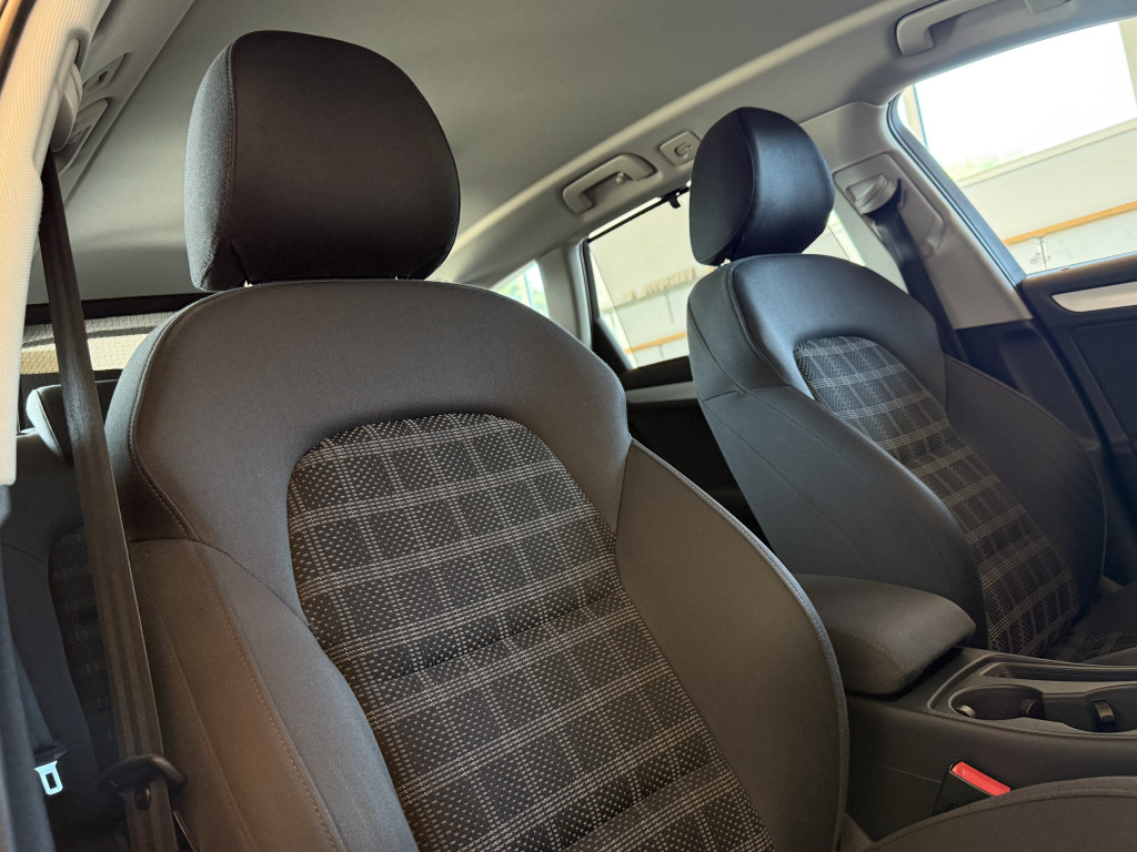 AUDI A4 “AMBIENTE”
