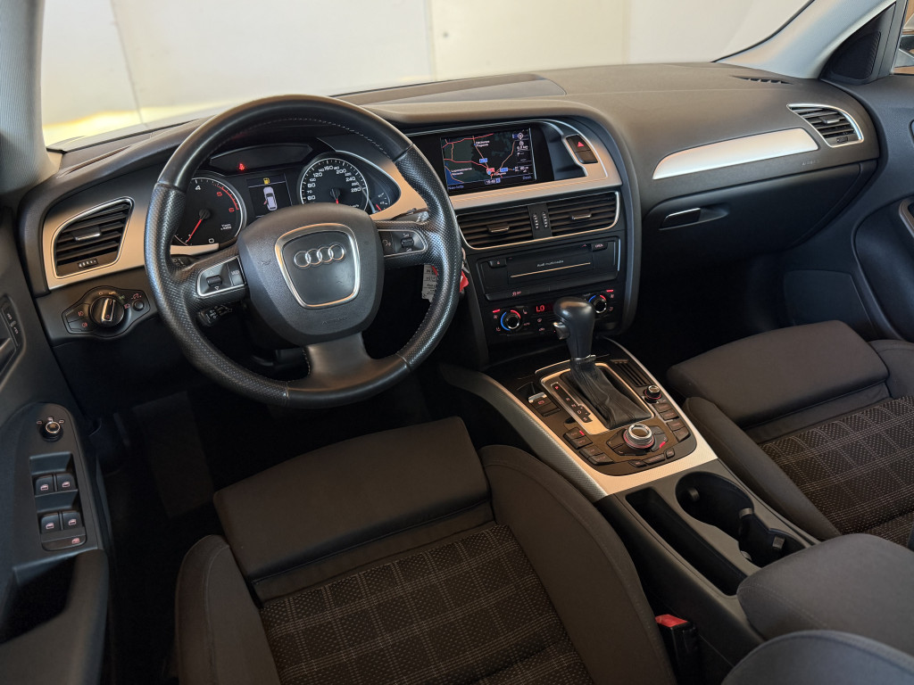 AUDI A4 “AMBIENTE”