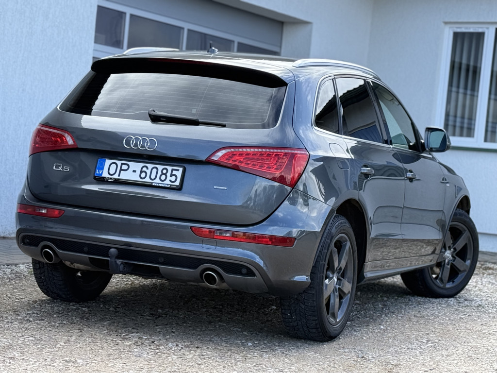 AUDI Q5 S-LINE QUATTRO