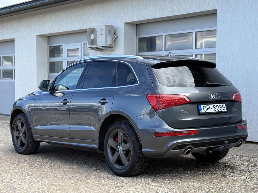 AUDI Q5 S-LINE QUATTRO