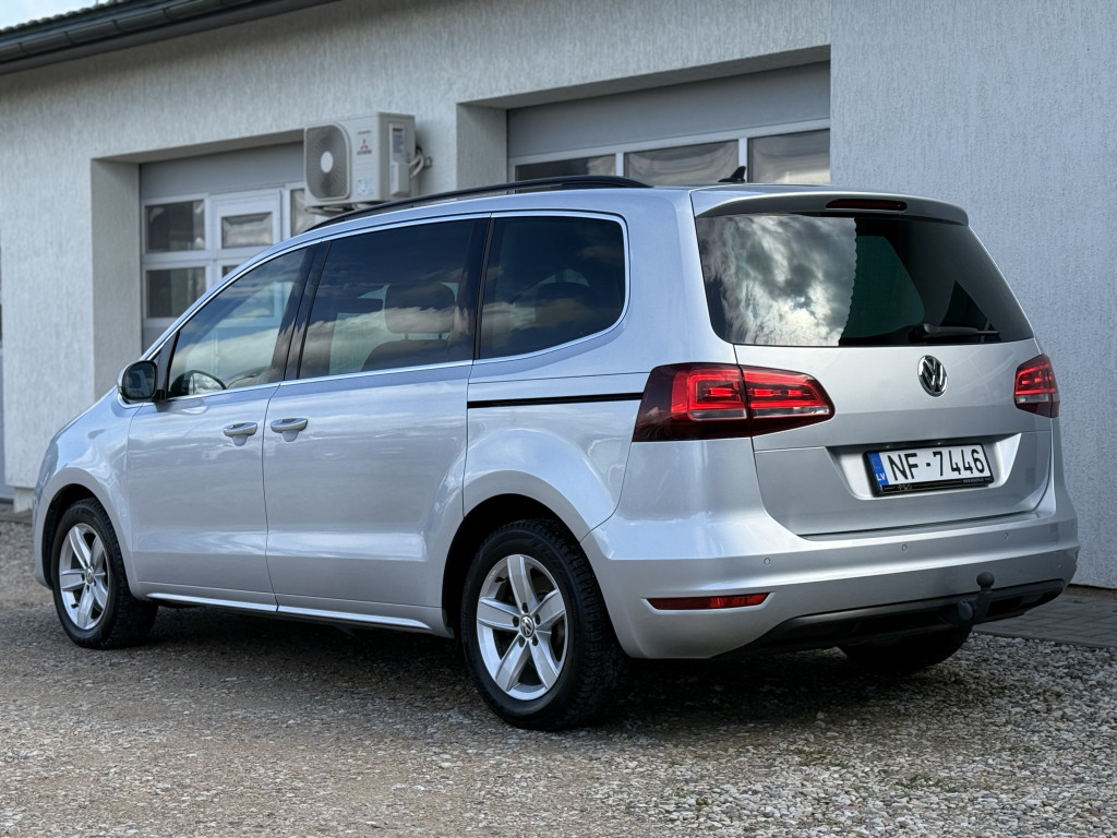 VW SHARAN