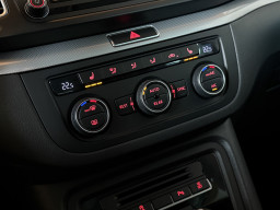 VW SHARAN