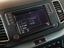 VW SHARAN
