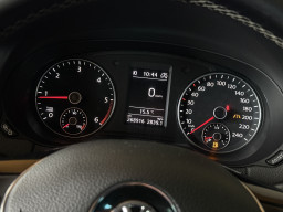 VW SHARAN