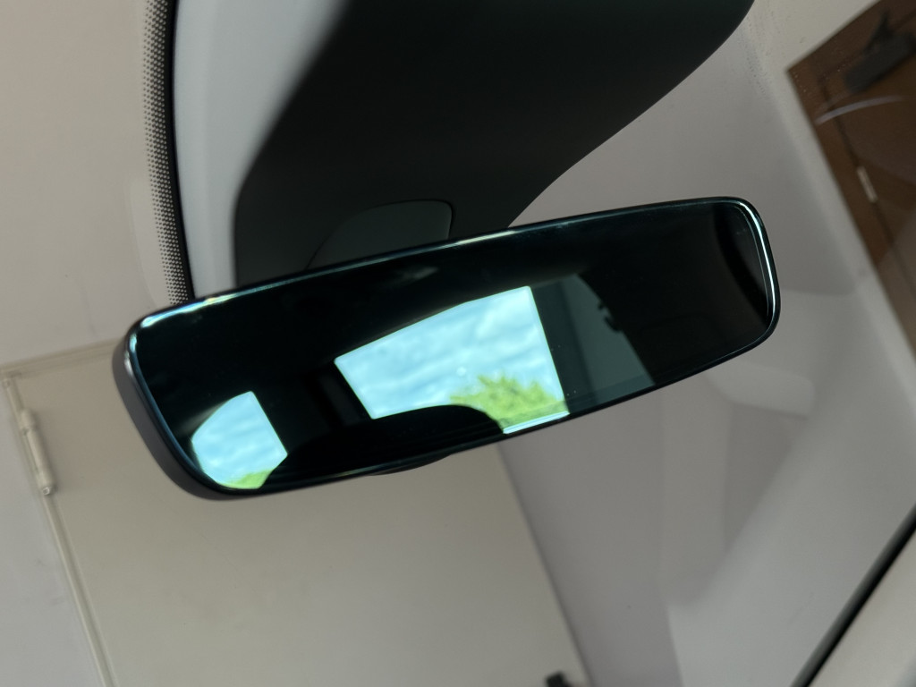 VW SHARAN