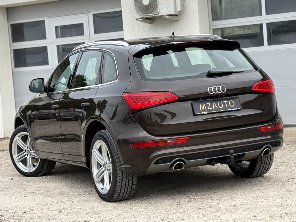 AUDI Q5 S-LINE QUATTRO