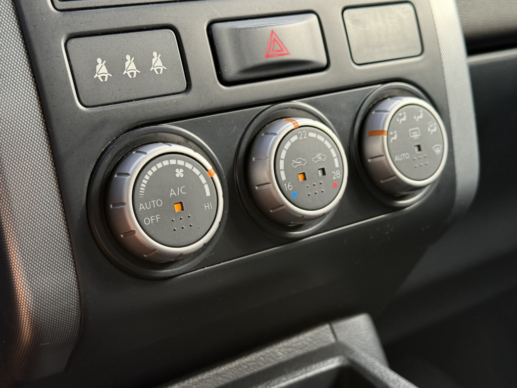 NISSAN X-TRAIL 4X4