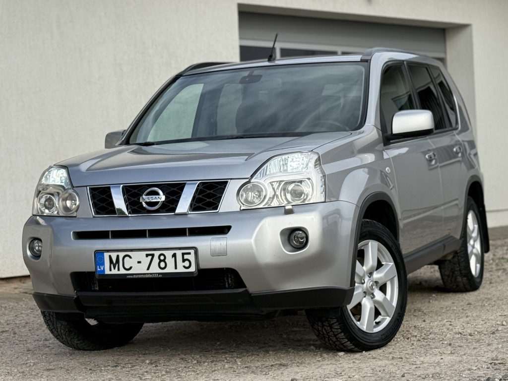 NISSAN X-TRAIL 4X4