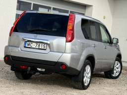 NISSAN X-TRAIL 4X4
