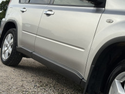 NISSAN X-TRAIL 4X4