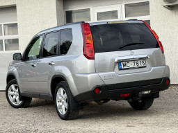NISSAN X-TRAIL 4X4