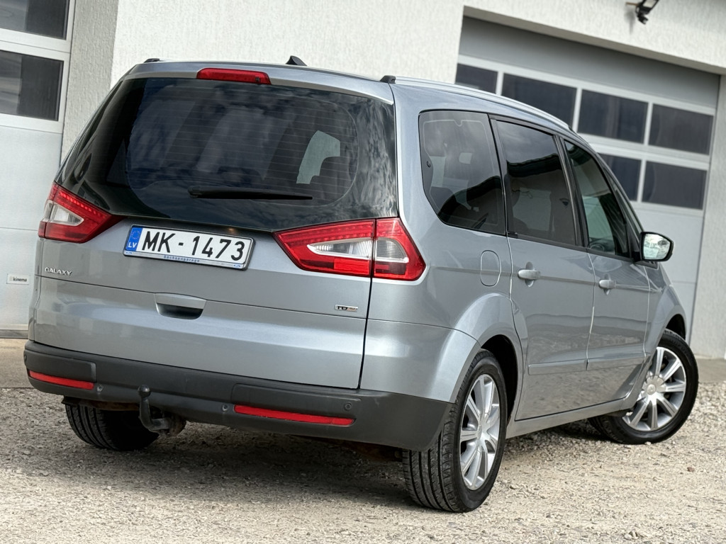 FORD GALAXY