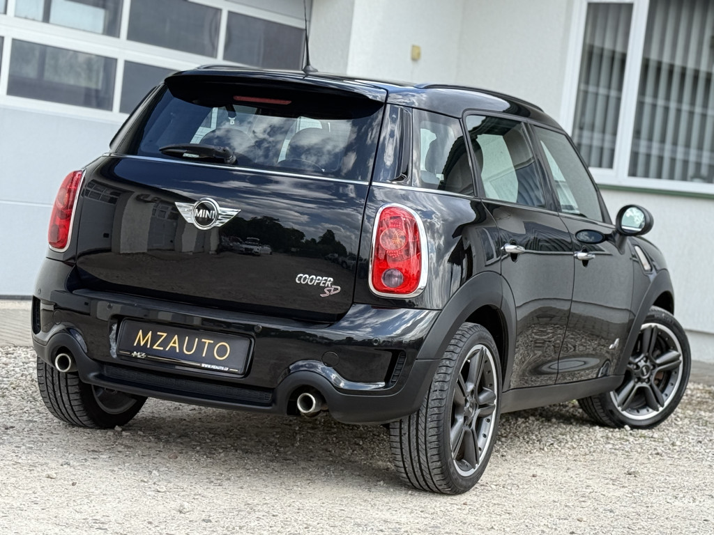MINI COOPER COUNTRYMAN ALL4