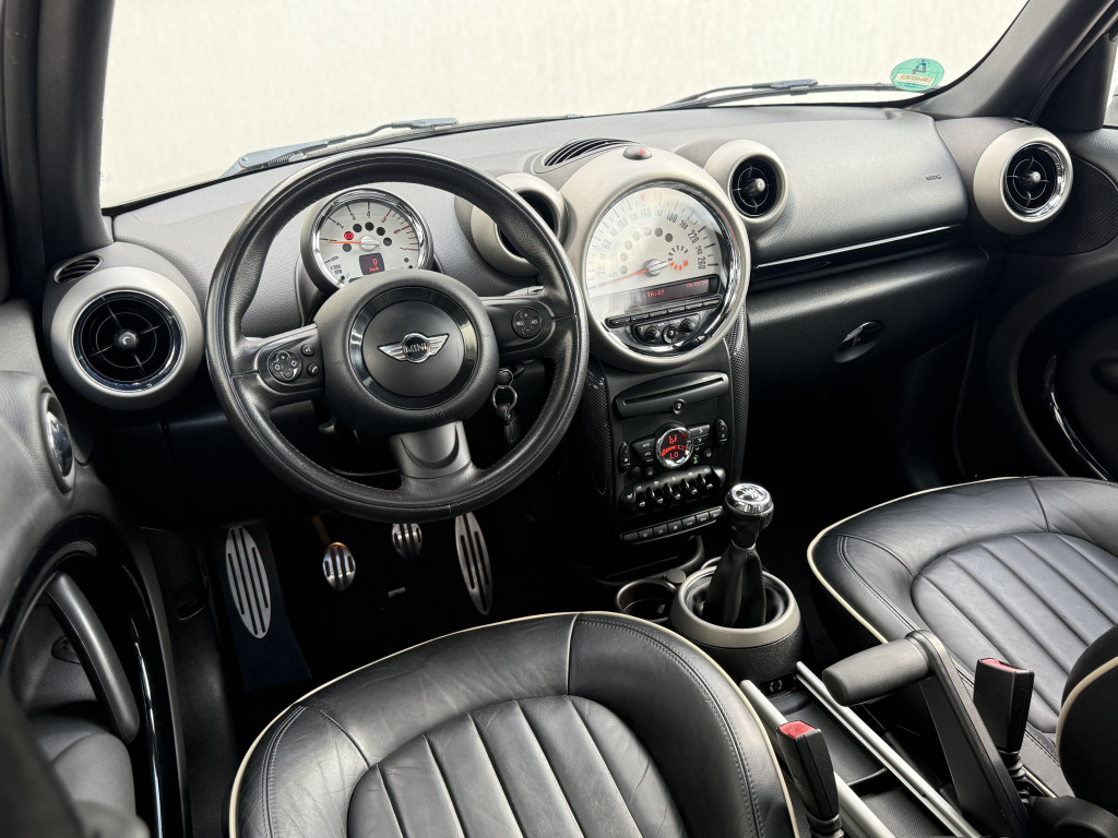 MINI COOPER COUNTRYMAN ALL4