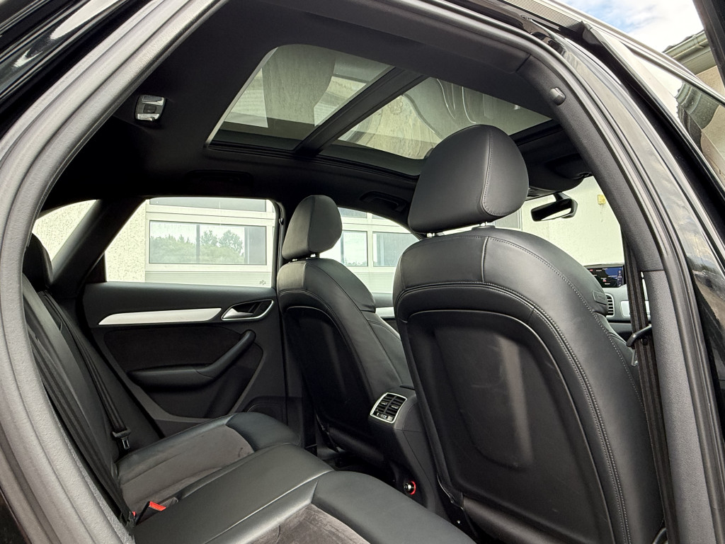 AUDI Q3 S-LINE QUATTRO