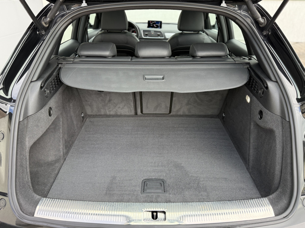 AUDI Q3 S-LINE QUATTRO