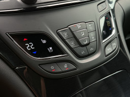 OPEL INSIGNIA “OPC LINE”
