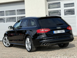 AUDI A4 S-LINE