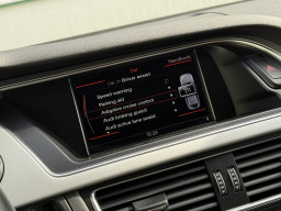 AUDI A4 S-LINE