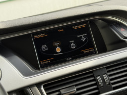 AUDI A4 S-LINE