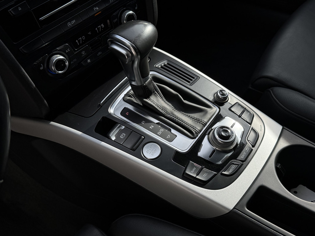 AUDI A4 S-LINE