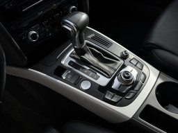 AUDI A4 S-LINE