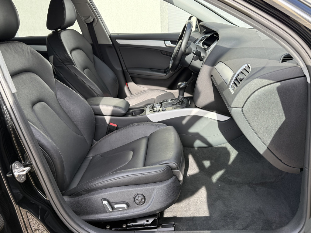 AUDI A4 S-LINE