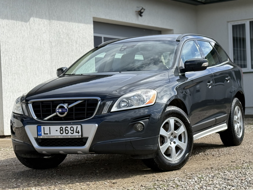 VOLVO XC60 AWD