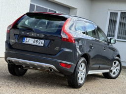 VOLVO XC60 AWD