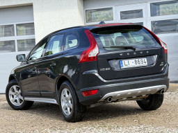 VOLVO XC60 AWD