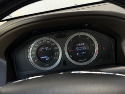 VOLVO XC60 AWD