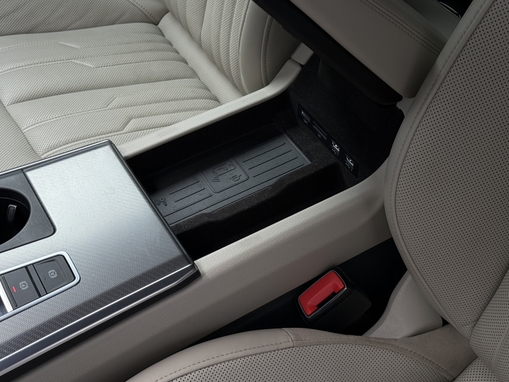 AUDI A6 S-LINE QUATTRO