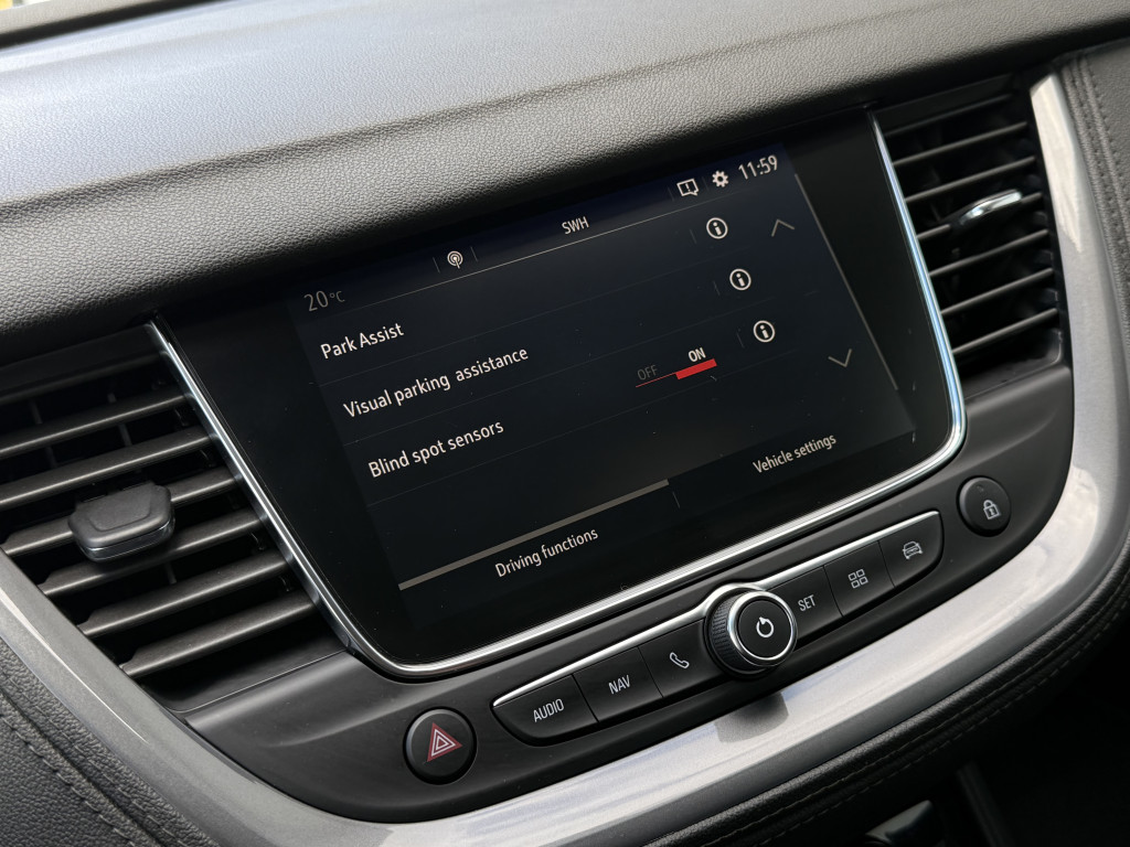 OPEL GRANDLAND X “ULTIMATE”
