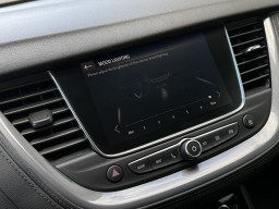 OPEL GRANDLAND X “ULTIMATE”