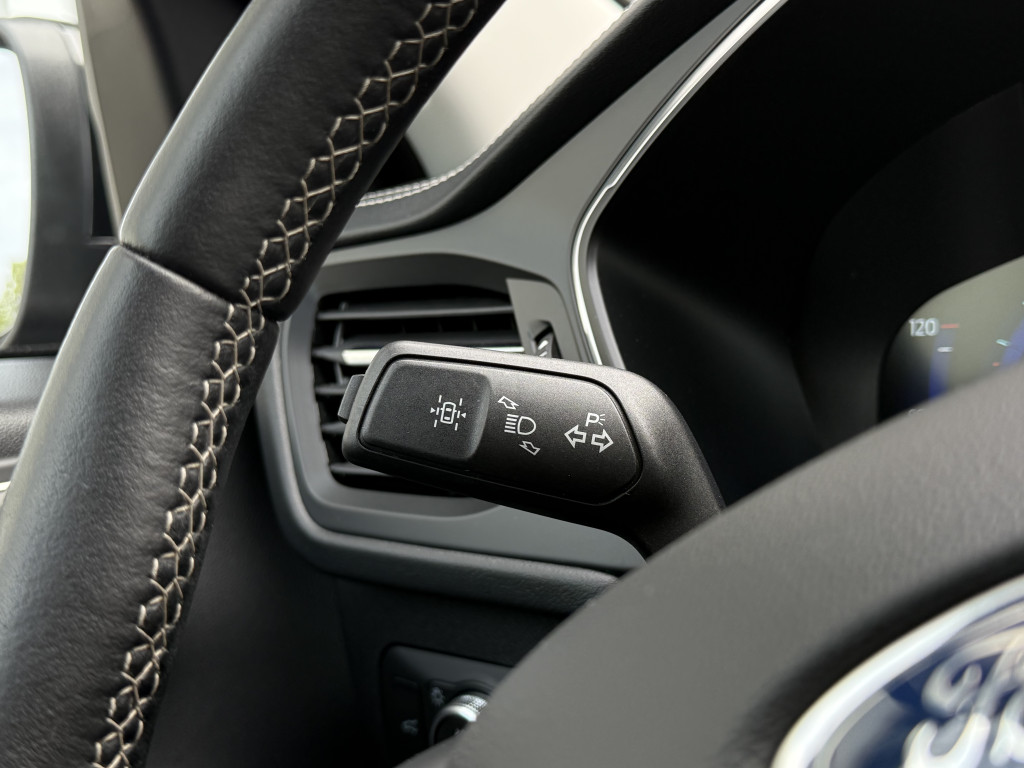 FORD KUGA “VIGNALE”