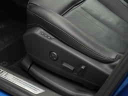 OPEL GRANDLAND X “ULTIMATE”