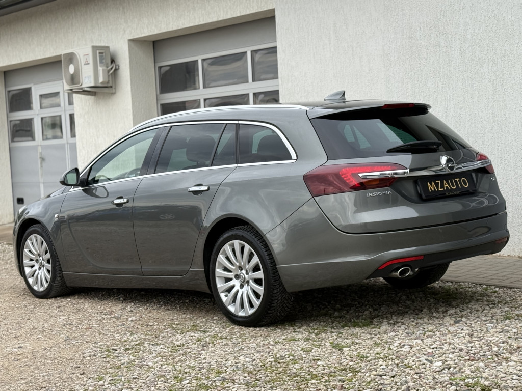 OPEL INSIGNIA “OPC LINE”