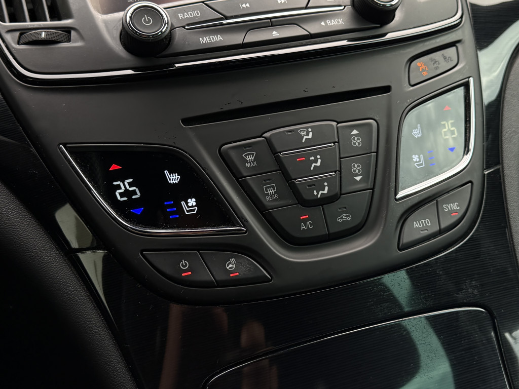 OPEL INSIGNIA “OPC LINE”
