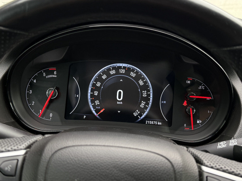 OPEL INSIGNIA “OPC LINE”