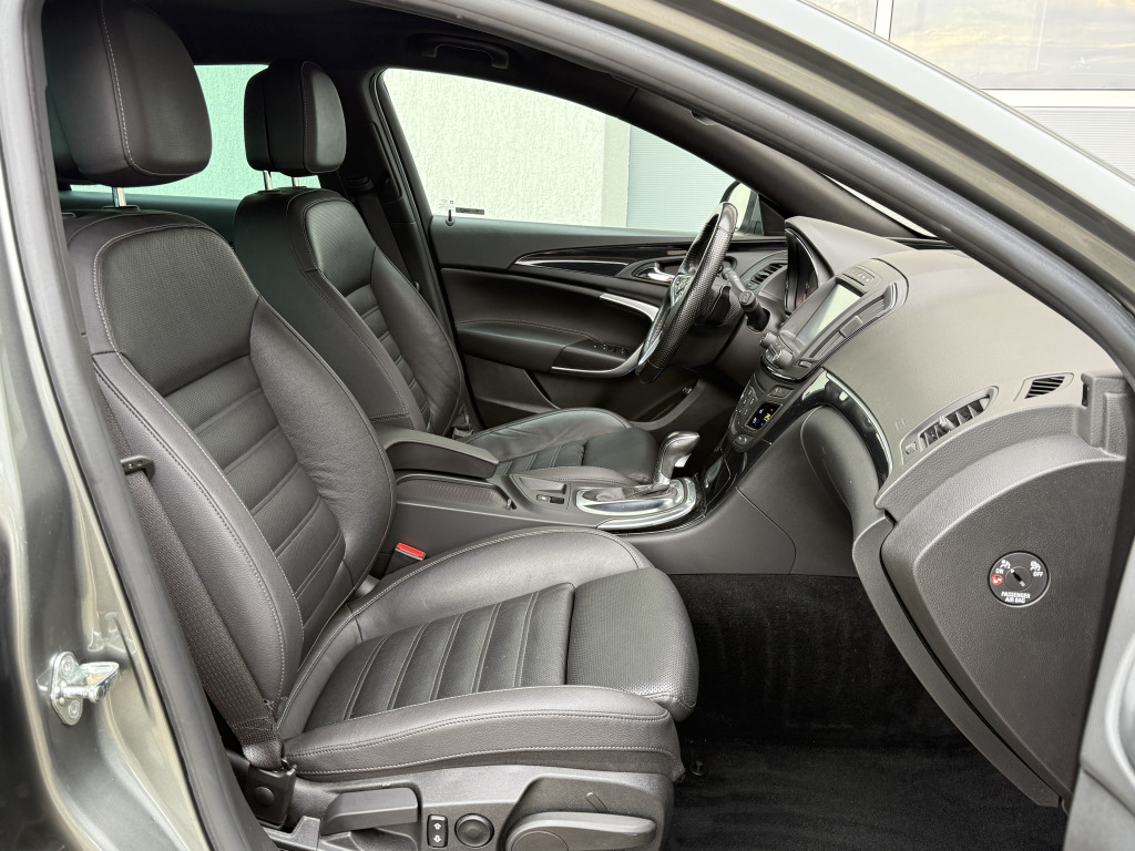 OPEL INSIGNIA “OPC LINE”