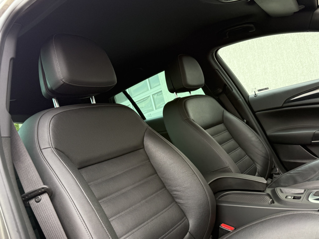 OPEL INSIGNIA “OPC LINE”