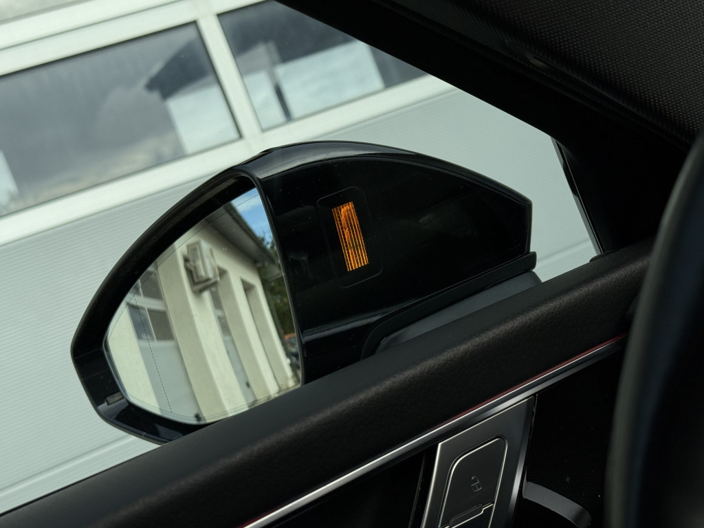 AUDI A6 S-LINE QUATTRO