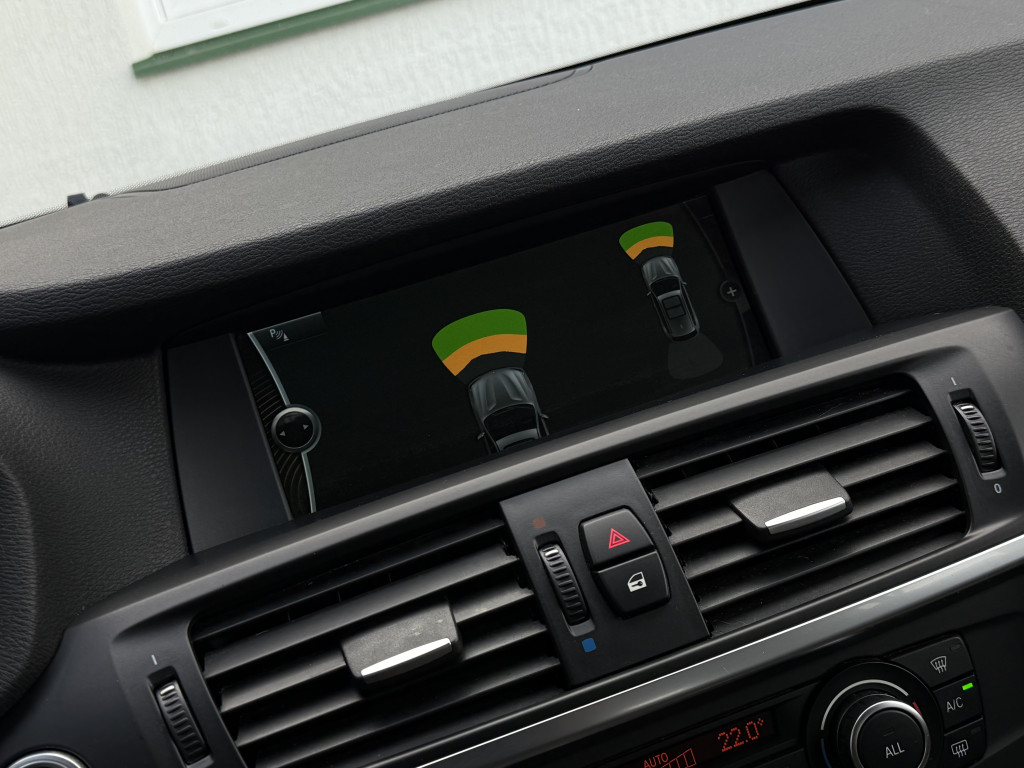 BMW X3 X-DRIVE