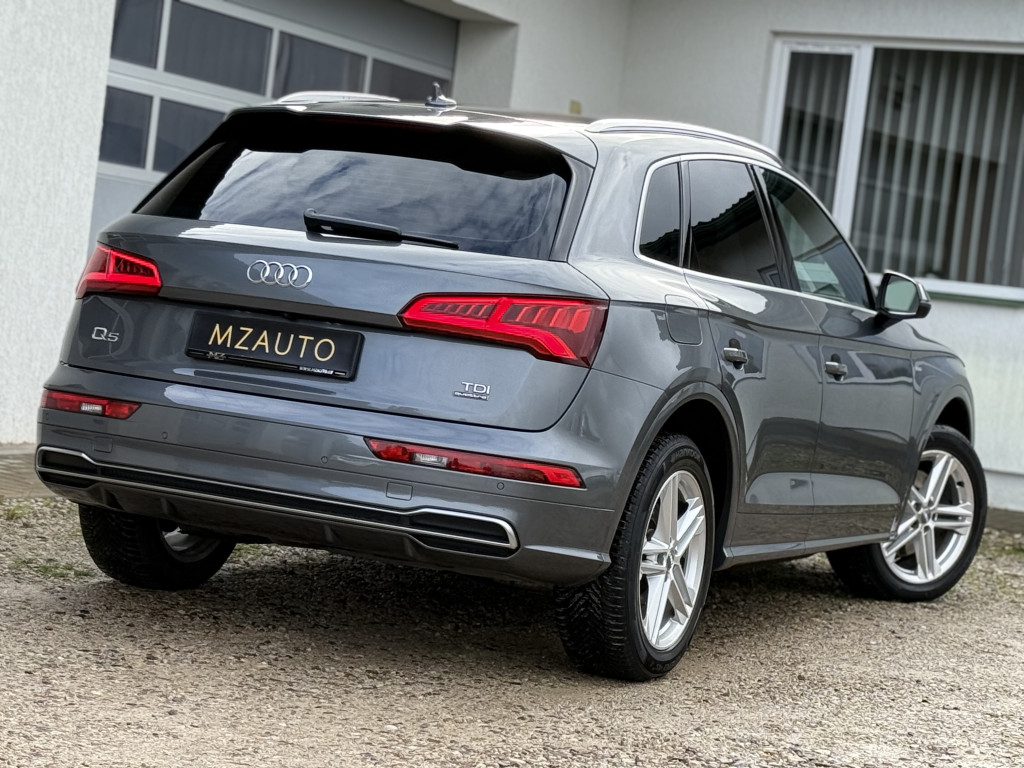 AUDI Q5 S-LINE QUATTRO