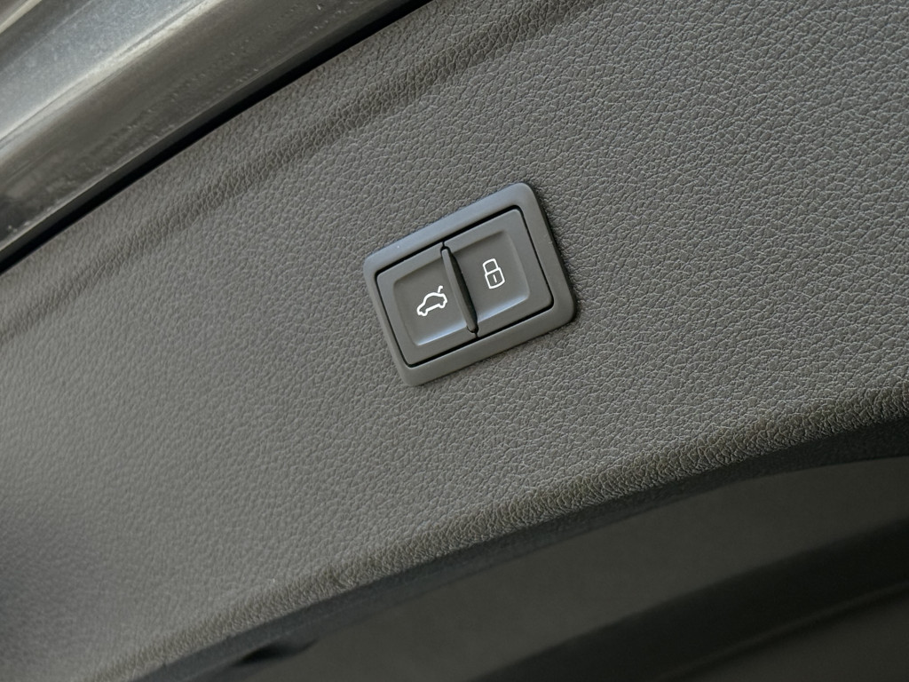 AUDI Q5 S-LINE QUATTRO